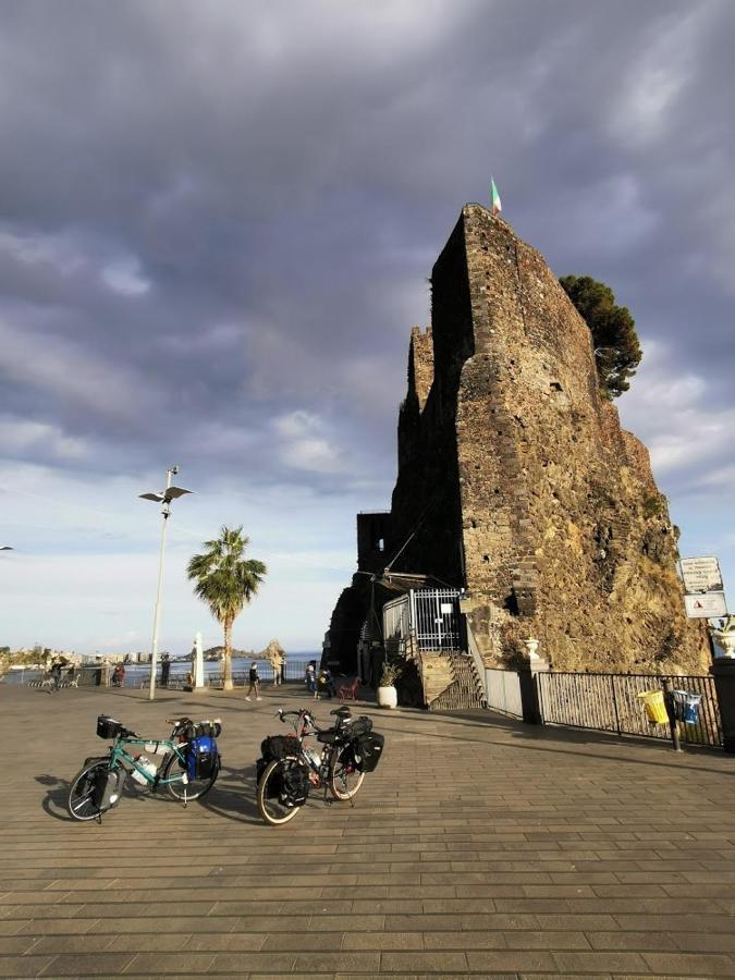 La Casa Di Ale Apartment Aci Castello Exterior photo
